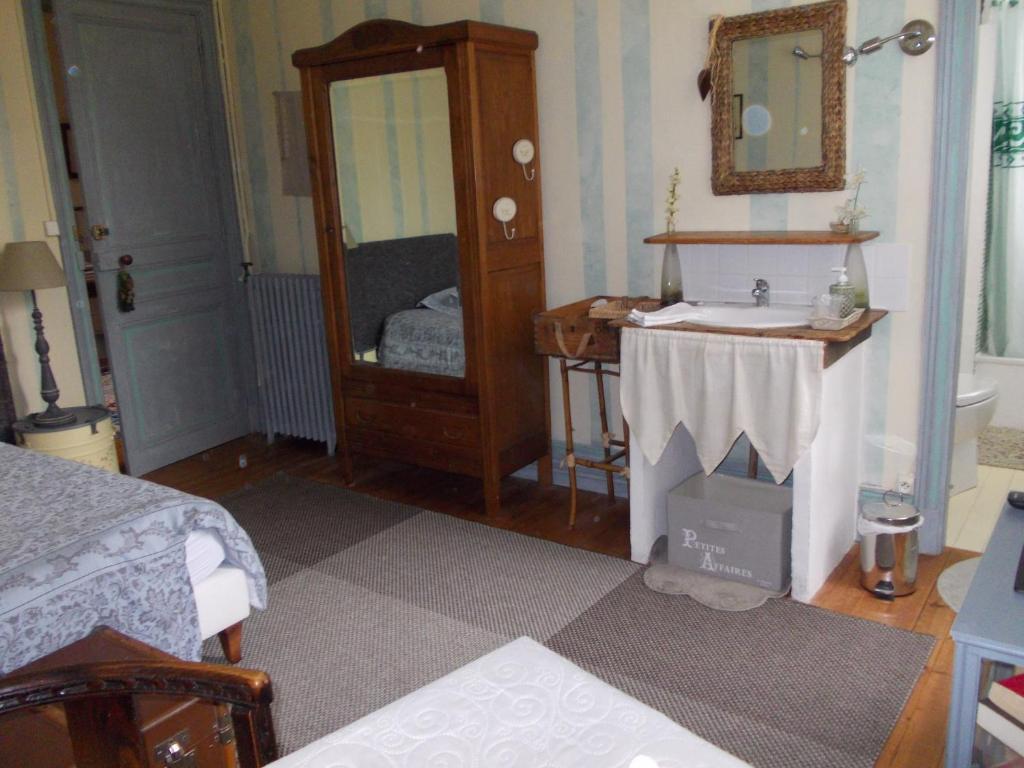 B&B Maison Gaudin Cognac Room photo